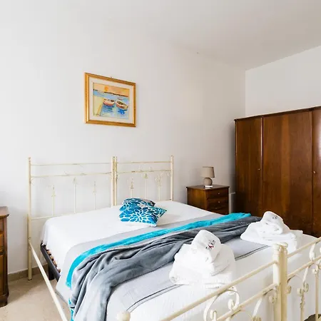 Casa Stella Centre - Sea View, Ac & Wifi Сasa de vacaciones *