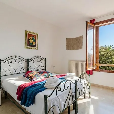 Casa Stella Centre - Sea View, Ac & Wifi Holiday home