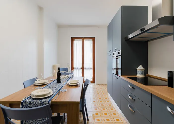 Casa Stella Centre - Sea View, Ac & Wifi Holiday home