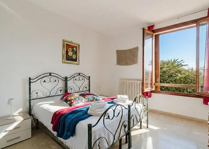 Casa Stella Centre - Sea View, Ac & Wifi Holiday home